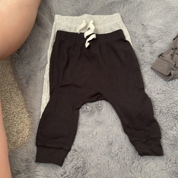 10 Pc Modern Moments by Gerber Baby Boy Gift Set - 3-6Months - Picture 3 of 12